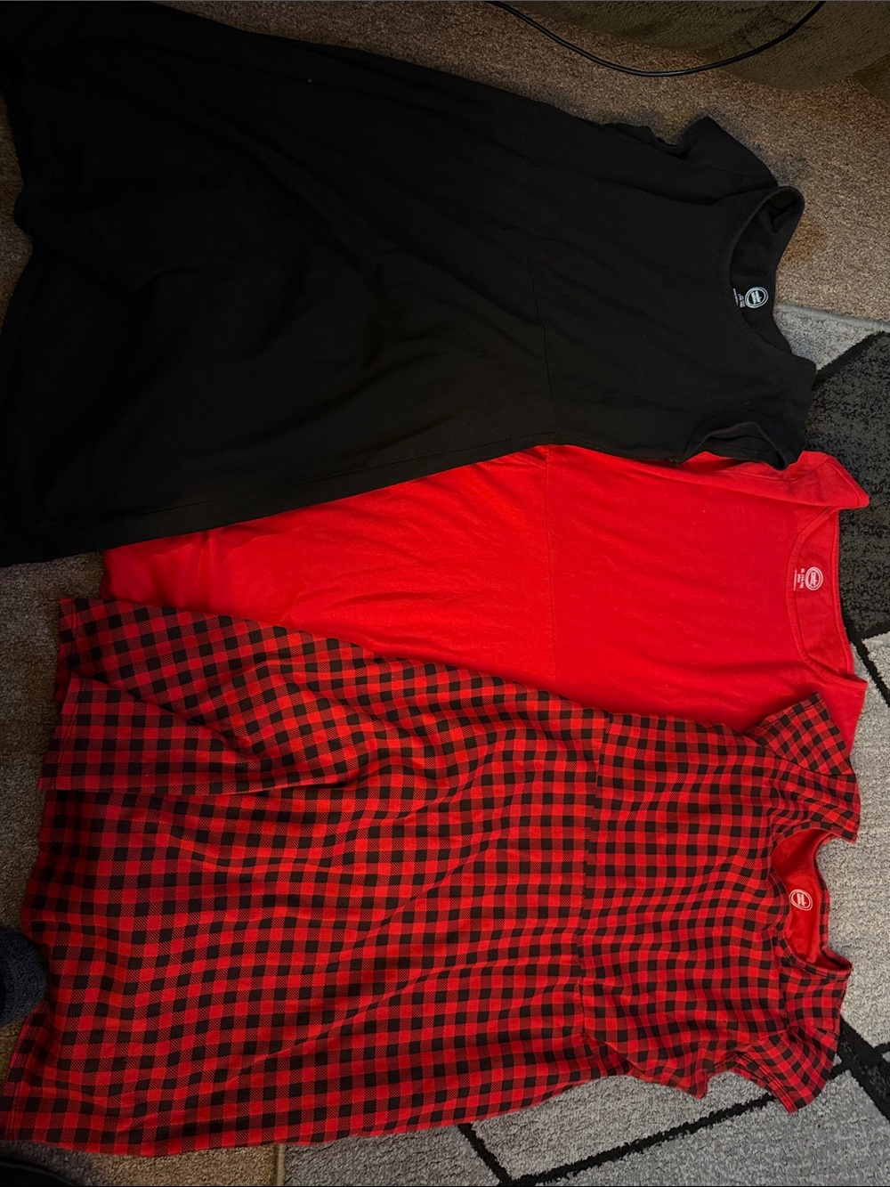 Girls' Red & Black Sleeveless Tops Pack - Kids Shirts & Tops